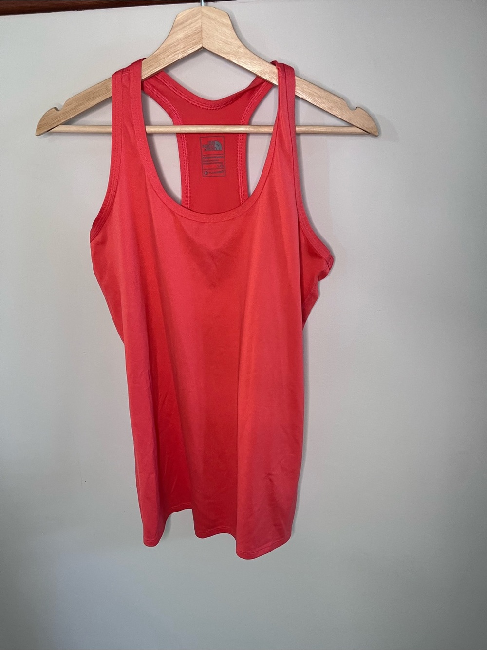 The North Face FlashDry Racerback Tank Top Coral Pink Womens Large‎